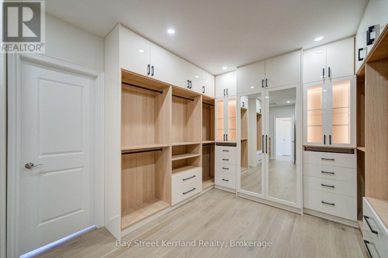 2267 SAW WHET BOULEVARD, Oakville (GA Glen Abbey), Ontario, L6M5M9