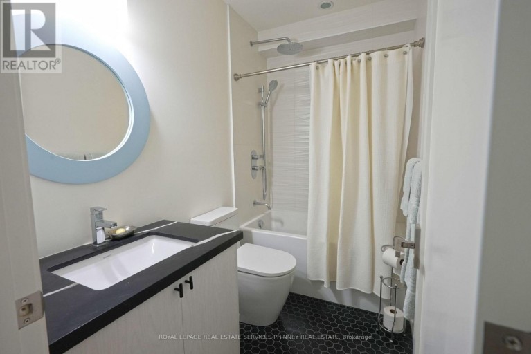 1413 QUEEN VICTORIA AVENUE, Mississauga (Lorne Park), Ontario, L5H3H2