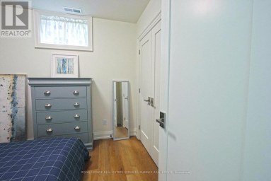 1413 QUEEN VICTORIA AVENUE Mississauga (Lorne Park) Ontario photo 16
