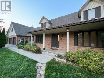 2361 VICTORIA STREET N Woolwich Ontario photo 2