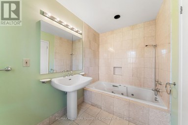 45 HI MOUNT DRIVE Toronto (Bayview Village) Ontario photo 18