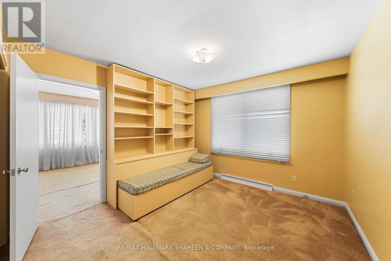 45 HI MOUNT DRIVE, Toronto (Bayview Village), Ontario, M2K1X3
