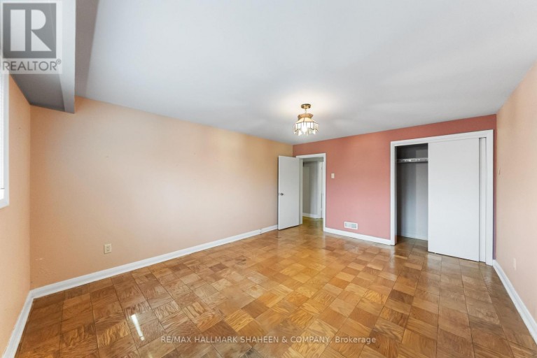 45 HI MOUNT DRIVE, Toronto (Bayview Village), Ontario, M2K1X3