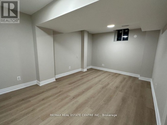 BSMT - 5418 LOONLAKE AVENUE, Mississauga (East Credit), Ontario, L5V2E1