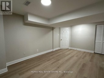 BSMT - 5418 LOONLAKE AVENUE Mississauga (East Credit) Ontario photo 12