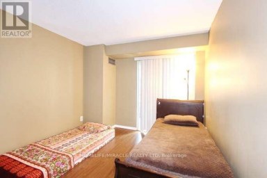806 - 400 WEBB DRIVE Mississauga (City Centre) Ontario photo 25