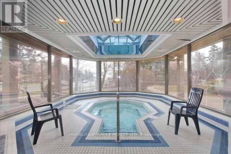 806 - 400 WEBB DRIVE, Mississauga (City Centre), Ontario, L5B3Z7