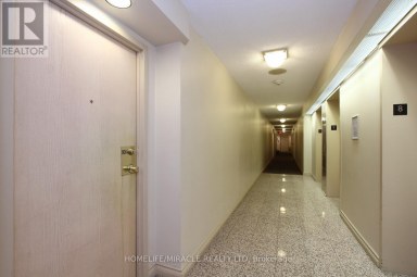 806 - 400 WEBB DRIVE Mississauga (City Centre) Ontario photo 5