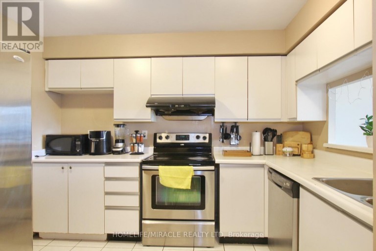 806 - 400 WEBB DRIVE, Mississauga (City Centre), Ontario, L5B3Z7