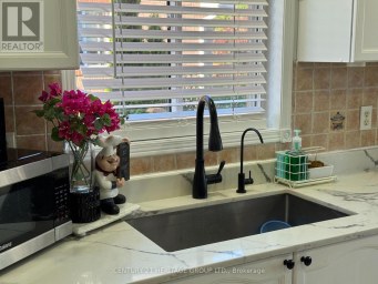 5781 SIDMOUTH STREET Mississauga (East Credit) Ontario photo 9