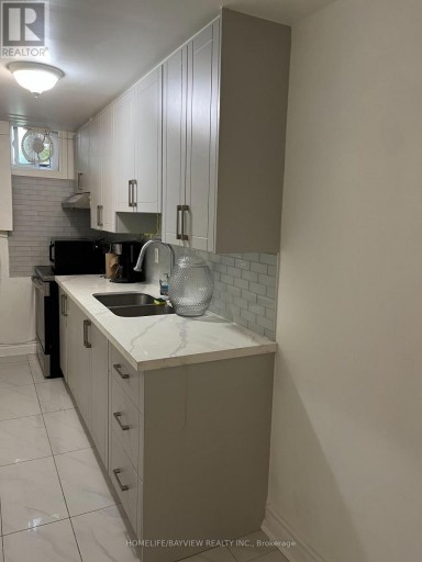 B1 - 255 FINCH AVENUE E, Toronto (Willowdale East), Ontario, M2N4S1