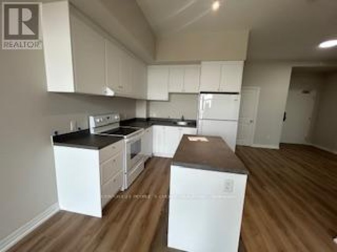 UP37 - 50 HERRICK AVENUE, St. Catharines (Oakdale), Ontario, L2P2T9