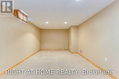 96 HOWELL ROAD Oakville (RO River Oaks) Ontario photo 24