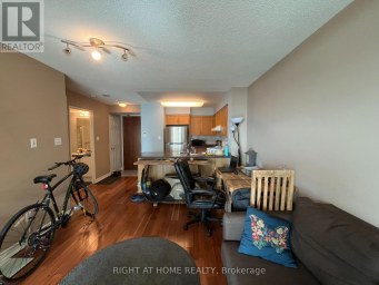 906 - 156 ENFIELD PLACE Mississauga (Cooksville) Ontario photo 8