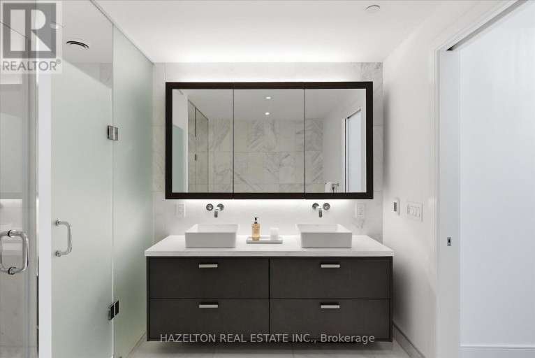 304 - 155 MERCHANTS WHARF, Toronto (Waterfront Communities), Ontario, M5A0Y4