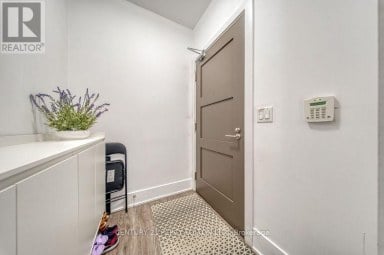2811 - 300 FRONT STREET W Toronto (Waterfront Communities) Ontario photo 6