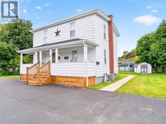 17 Dover Street Campbellton New Brunswick photo 2