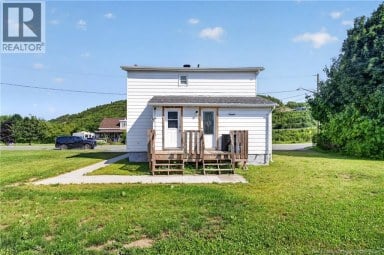 17 Dover Street Campbellton New Brunswick photo 3