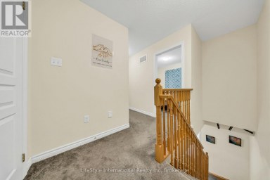 87 - 88 DECORSO DRIVE Guelph (Kortright East) Ontario photo 11