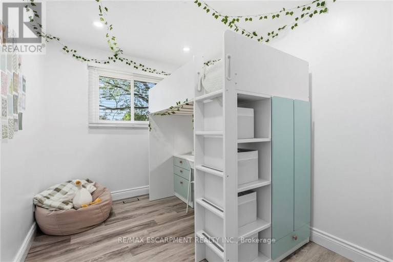 16 - 1420 GARTH STREET, Hamilton (Falkirk), Ontario, L9B1R6