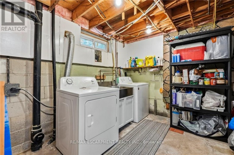 16 - 1420 GARTH STREET, Hamilton (Falkirk), Ontario, L9B1R6