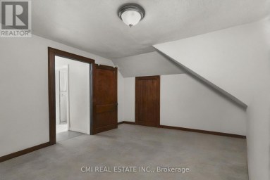 433 LYDIA STREET Sarnia Ontario photo 24