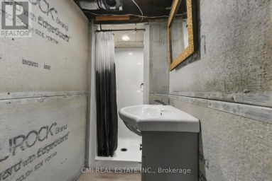 433 LYDIA STREET Sarnia Ontario photo 27