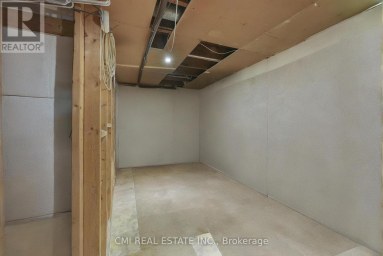 433 LYDIA STREET Sarnia Ontario photo 33