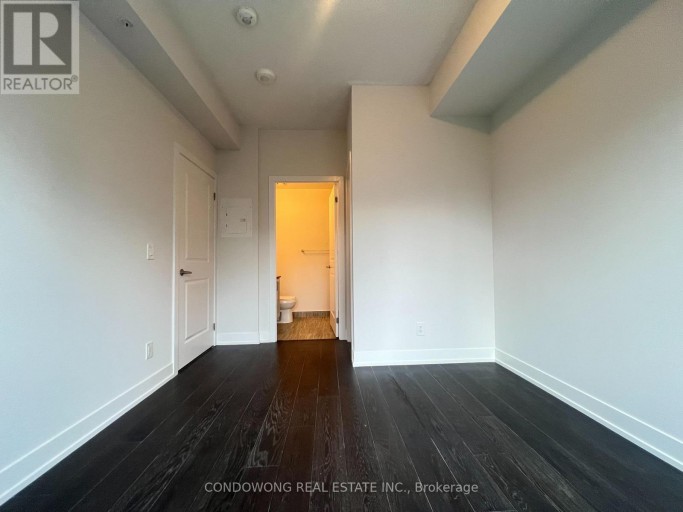 325 - 7 KENASTON GARDENS, Toronto (Bayview Village), Ontario, M2K0E9