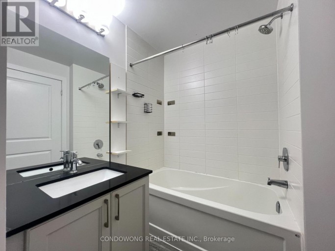 325 - 7 KENASTON GARDENS, Toronto (Bayview Village), Ontario, M2K0E9