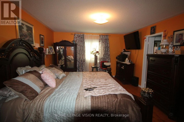 45 BRADBURY CRESCENT, Ajax (Northwest Ajax), Ontario, L1T4H5