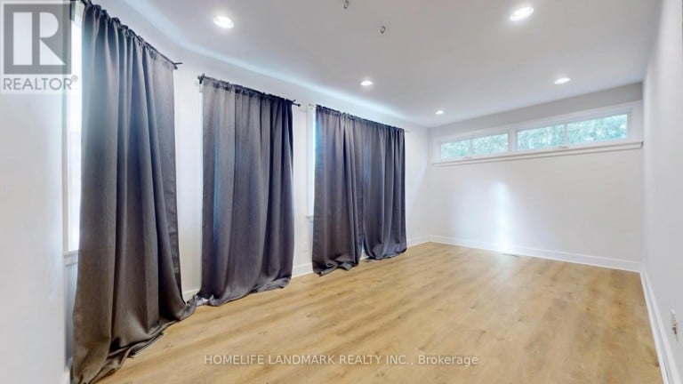 1 MALABAR PLACE, Toronto (Banbury-Don Mills), Ontario, M3B1A4