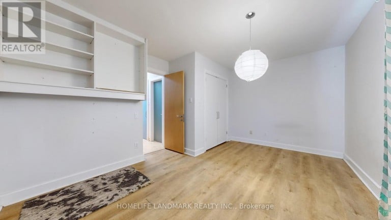 1 MALABAR PLACE, Toronto (Banbury-Don Mills), Ontario, M3B1A4