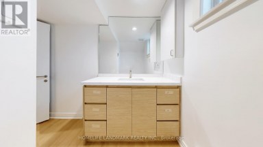 1 MALABAR PLACE Toronto (Banbury-Don Mills) Ontario photo 44