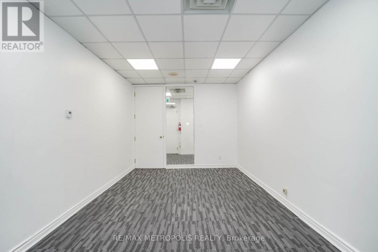320 A - 1033 BAY STREET, Toronto (Bay Street Corridor), Ontario, M5S3A5