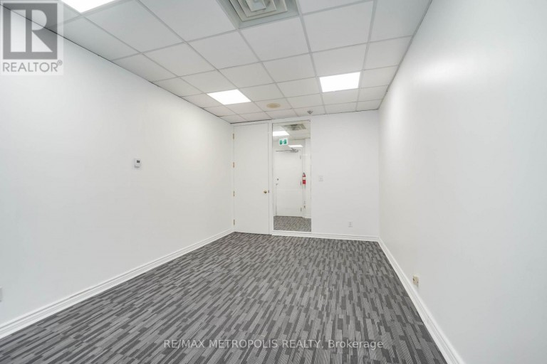 320 A - 1033 BAY STREET, Toronto (Bay Street Corridor), Ontario, M5S3A5
