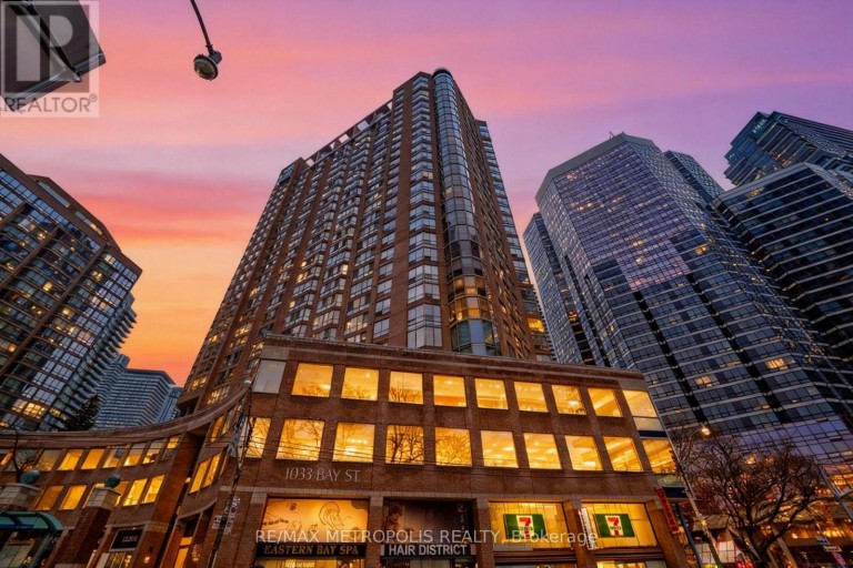 320 A - 1033 BAY STREET, Toronto (Bay Street Corridor), Ontario, M5S3A5