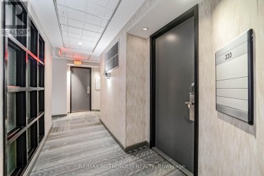 320 A - 1033 BAY STREET Toronto (Bay Street Corridor) Ontario photo 30