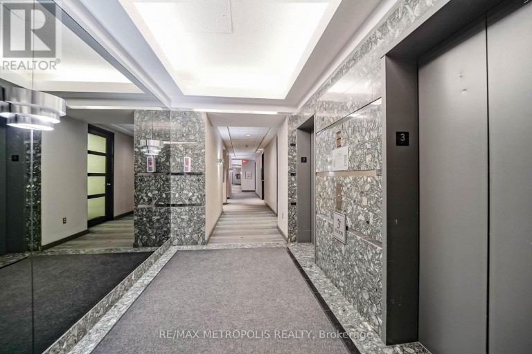 320 A - 1033 BAY STREET, Toronto (Bay Street Corridor), Ontario, M5S3A5