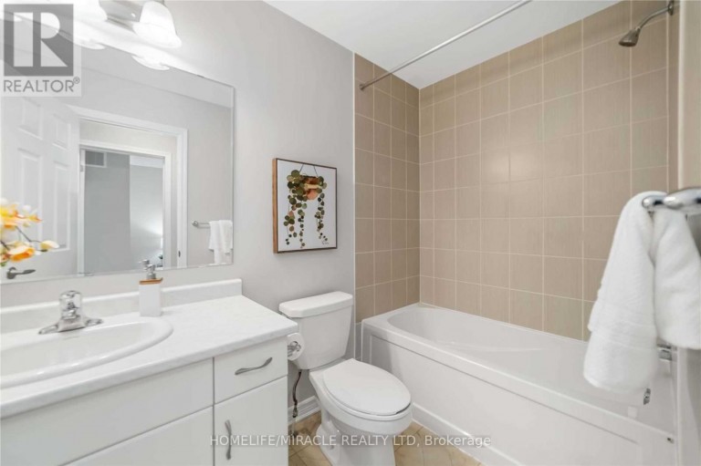 21 DONLAMONT CIRCLE, Brampton (Northwest Brampton), Ontario, L7A4T5