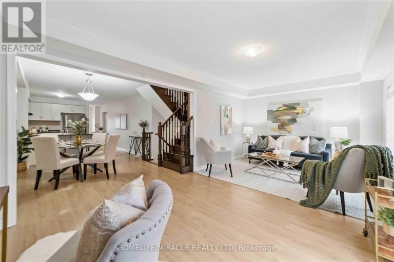 21 DONLAMONT CIRCLE, Brampton (Northwest Brampton), Ontario, L7A4T5