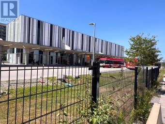 31& 32 - 1300 FINCH AVENUE W Toronto (York University Heights) Ontario photo 16