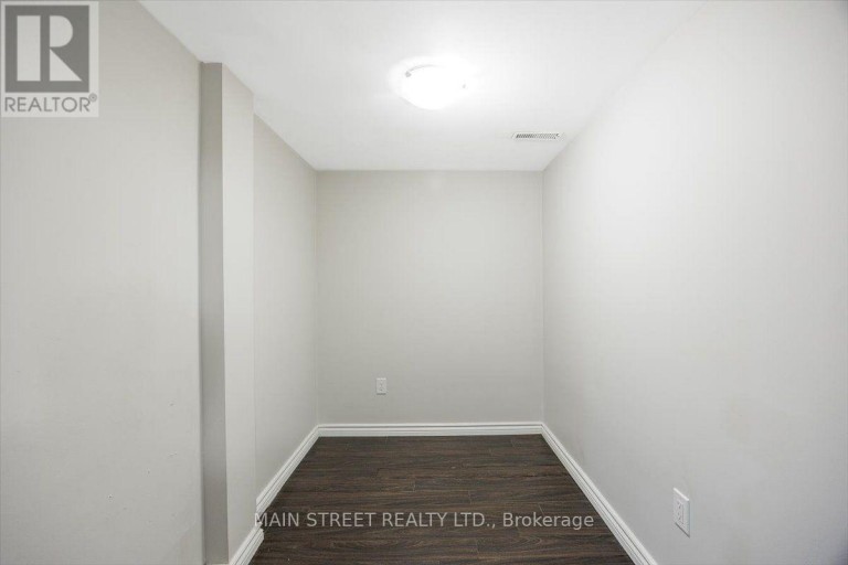 BASEMENT - 10 USHERWOOD STREET, Aurora, Ontario, L4G7W6