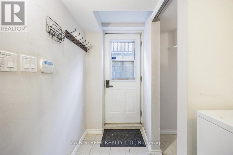 BASEMENT - 10 USHERWOOD STREET, Aurora, Ontario, L4G7W6