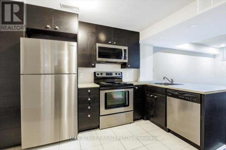 BASEMENT - 10 USHERWOOD STREET, Aurora, Ontario, L4G7W6