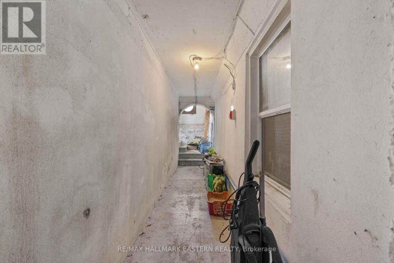 220 DUBLIN STREET, Peterborough (Town Ward 3), Ontario, K9H3B7