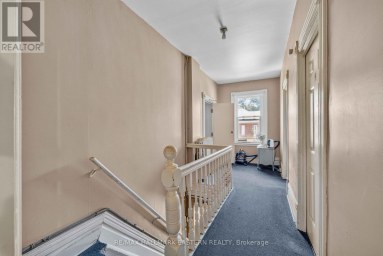 220 DUBLIN STREET Peterborough (Town Ward 3) Ontario photo 8