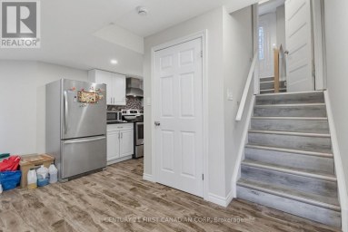 2023 JUBILEE DRIVE London North (North E) Ontario photo 37