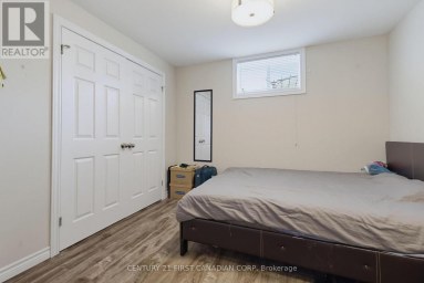 2023 JUBILEE DRIVE London North (North E) Ontario photo 43