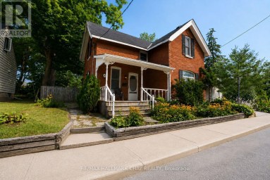 34 NORTH STREET N Barrie (Wellington) Ontario photo 2
